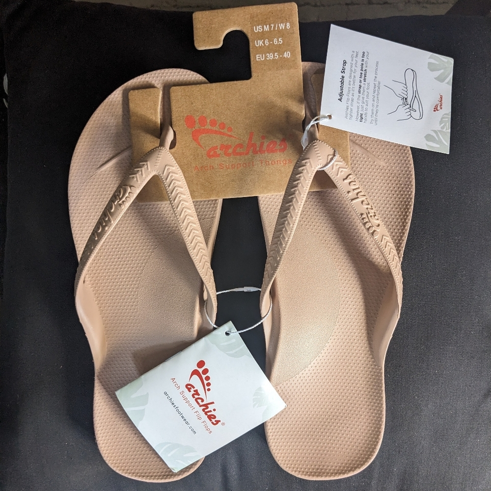 Archies arch support flip flops in Tan - US M7/W8